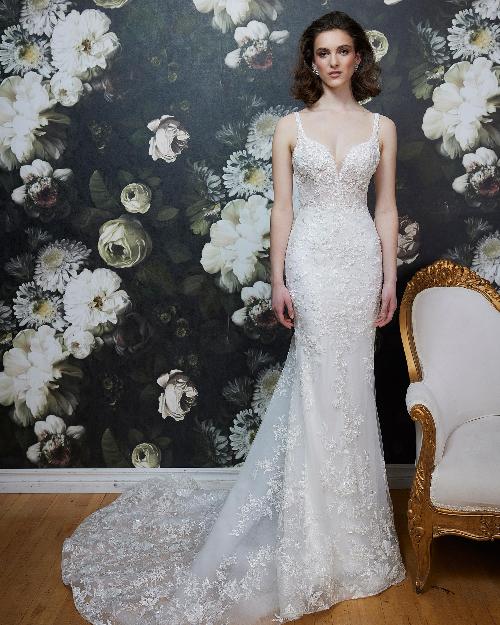 La23247 fitted sexy wedding dress with lace straps and low back1